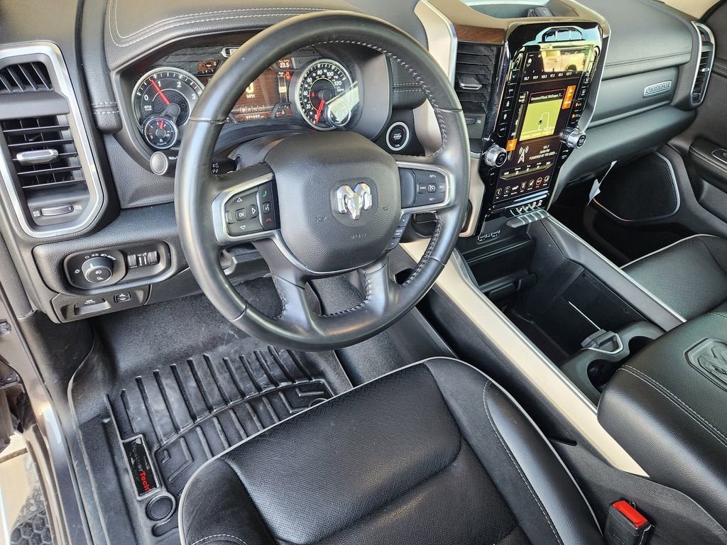 2021 RAM 1500 Laramie Crew Cab 4x2 5'7" Box