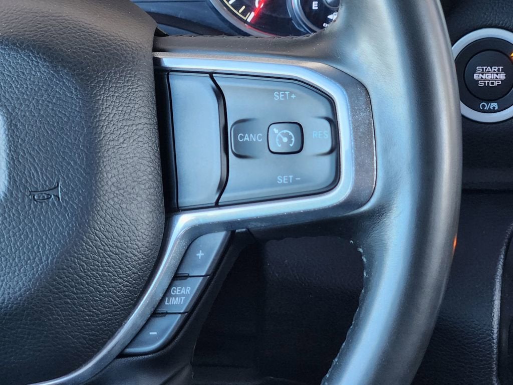 2021 RAM 1500 Laramie Crew Cab 4x2 5'7" Box