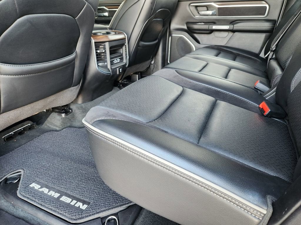 2021 RAM 1500 Laramie Crew Cab 4x2 5'7" Box