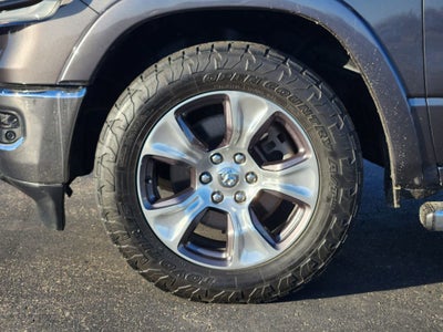 2021 RAM 1500 Laramie Crew Cab 4x2 5'7" Box