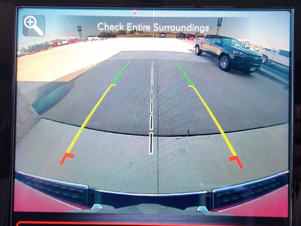 2020 RAM 1500 Laramie Crew Cab 4x4 5'7" Box