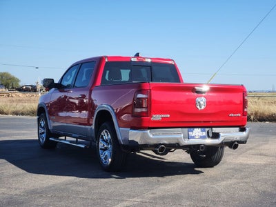 2020 RAM 1500 Laramie Crew Cab 4x4 5'7" Box