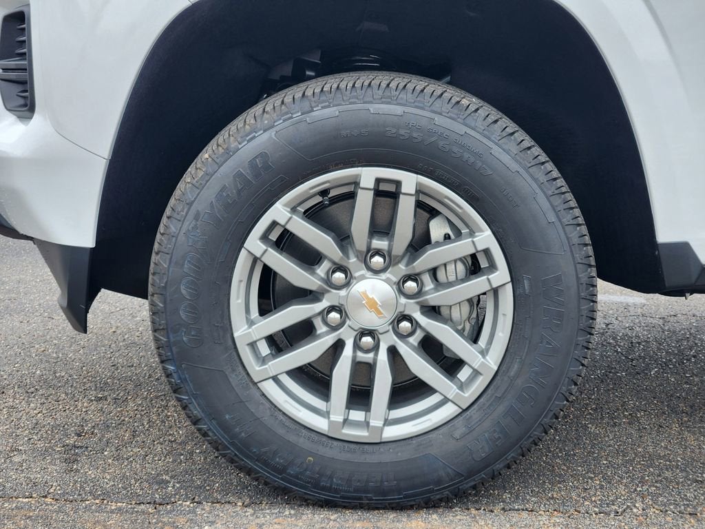 2025 Chevrolet Colorado WT/LT