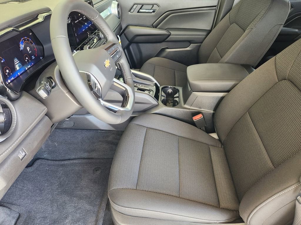 2025 Chevrolet Colorado WT/LT