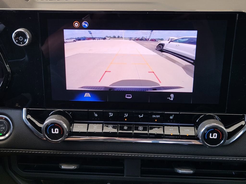 2025 Chevrolet Colorado WT/LT