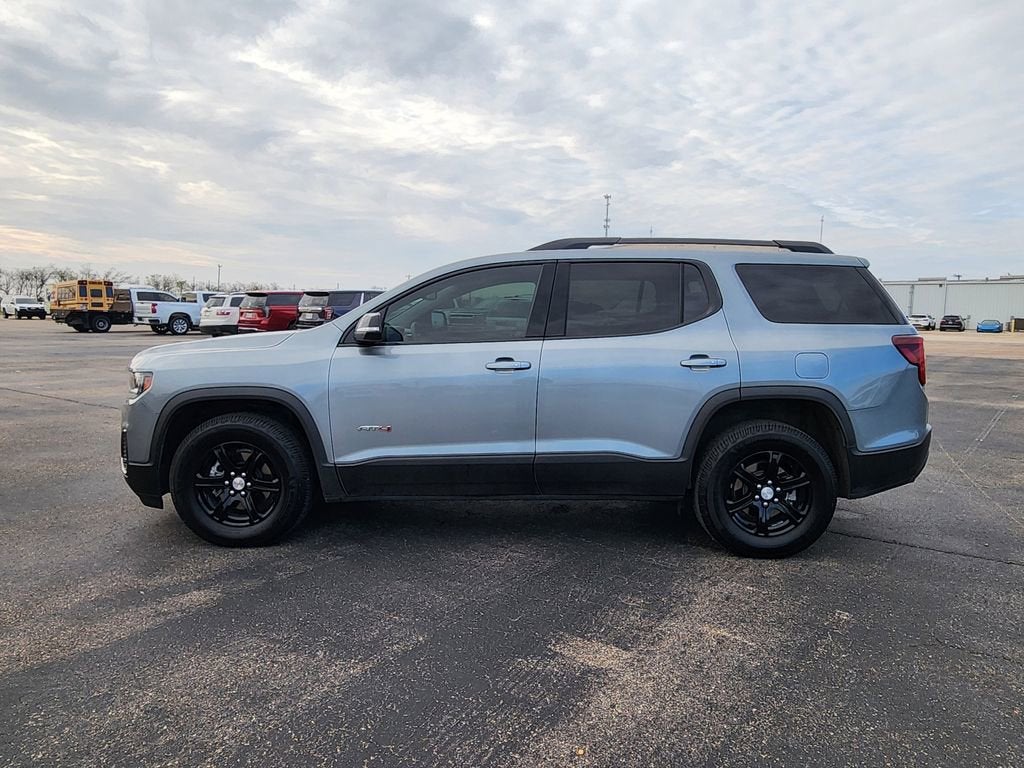 2023 GMC Acadia AT4