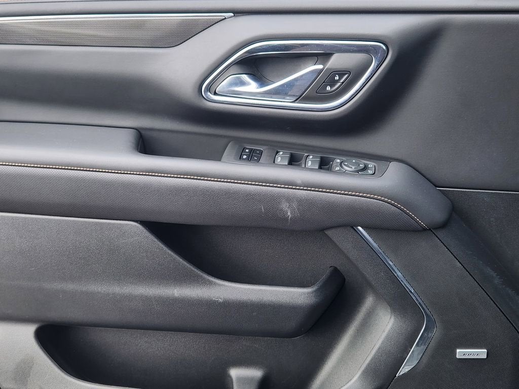 2023 GMC Yukon XL AT4