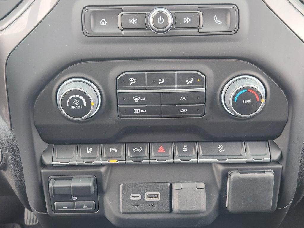 2024 Chevrolet Silverado 2500 HD Custom