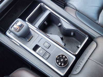 2023 Nissan Pathfinder Platinum 4WD