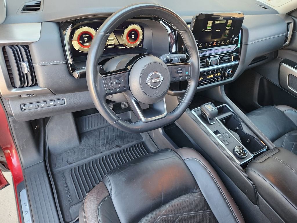 2023 Nissan Pathfinder Platinum 4WD