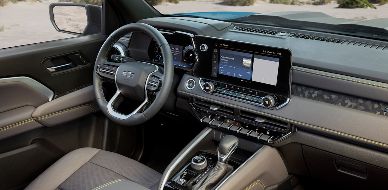 2023 Chevrolet Colorado seating in McGregor, TX